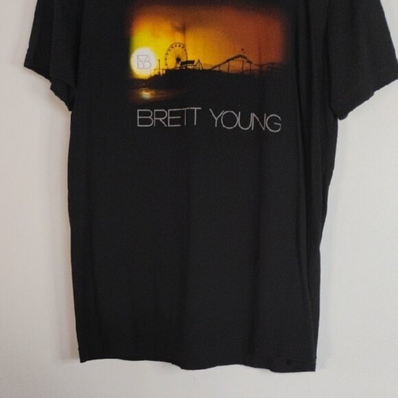 BRETT YOUNG Graphic Tee Size L 100% Cotton Unisex- Concert Country - Picture 4 of 7